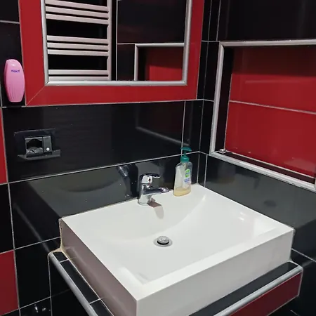 Dhimitri 2 Apartment