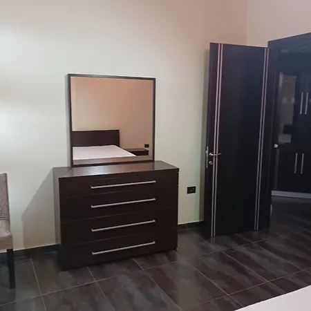 Dhimitri 2 Apartment