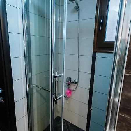 Apartment Dhimitri 2