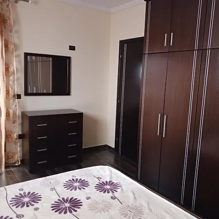 Dhimitri 2 * Κορυτσά