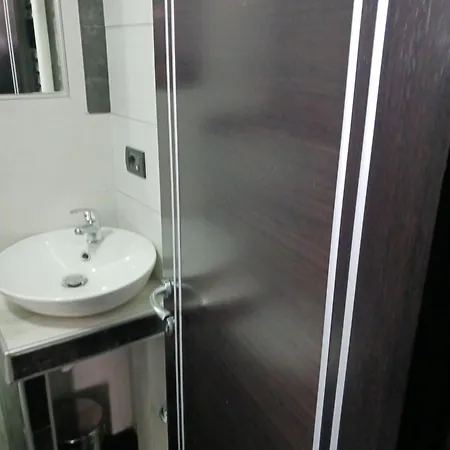 Dhimitri 2 Κορυτσά